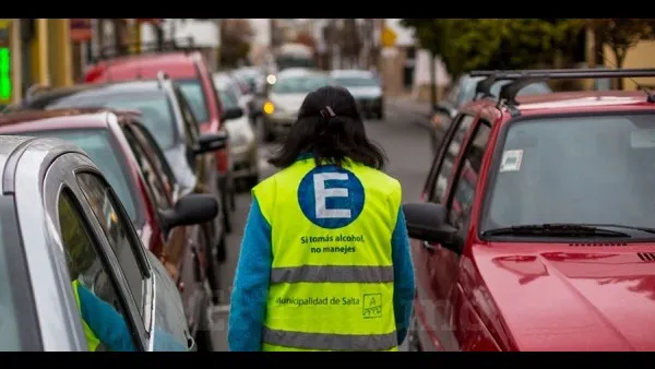 78157-el-estacionamiento-medido-se-extendio-dos-horas-mas