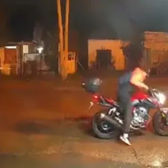 b0x0AFdQs_340x340__1