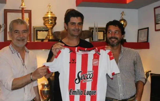 Captura de pantalla 2023-12-04 022836