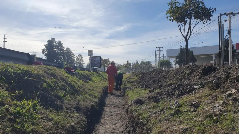 limpieza-canal-tavella-6-1536x864