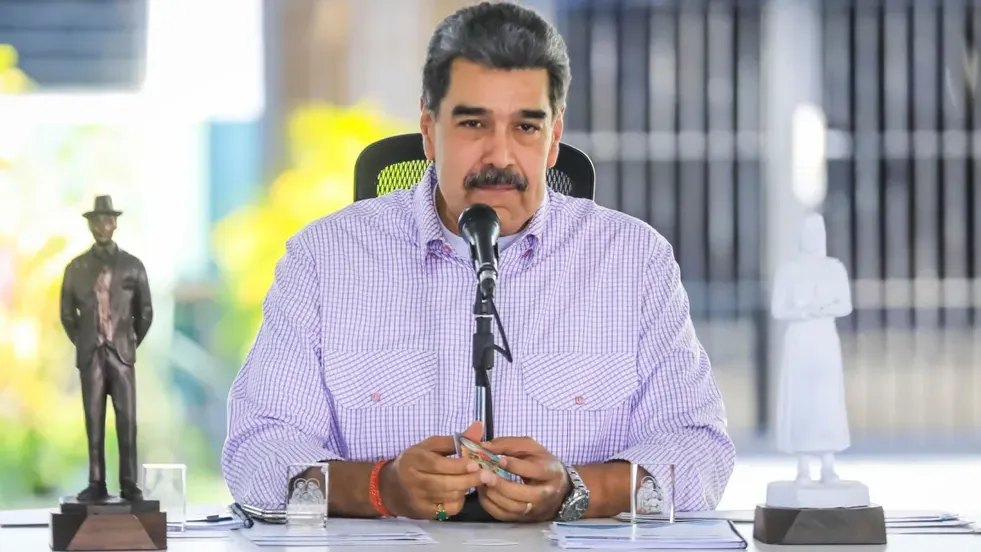 Captura de pantalla 2025-10-24 192933