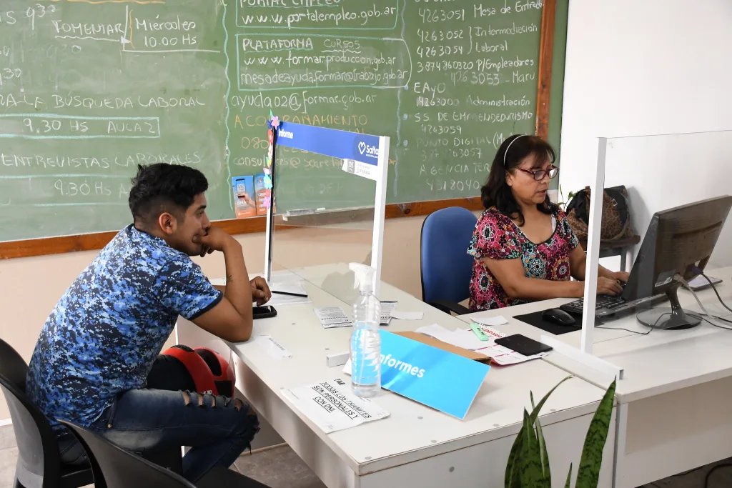 oficina-de-empleo-1-1024x683