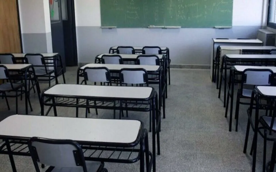 738241-parodocentetelam_0-960x600