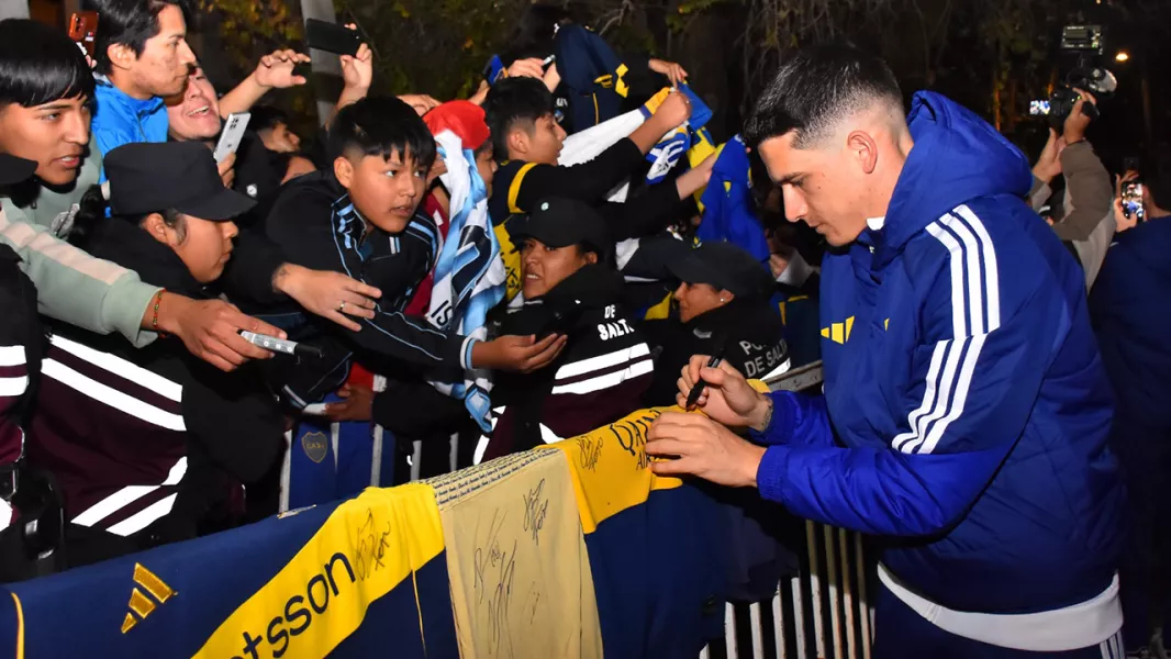 23976-boca-hace-temblar-salta-masiva-y-euforica-bienvenida-de-los-hinchas-a-los-xeneixes-20260708003811