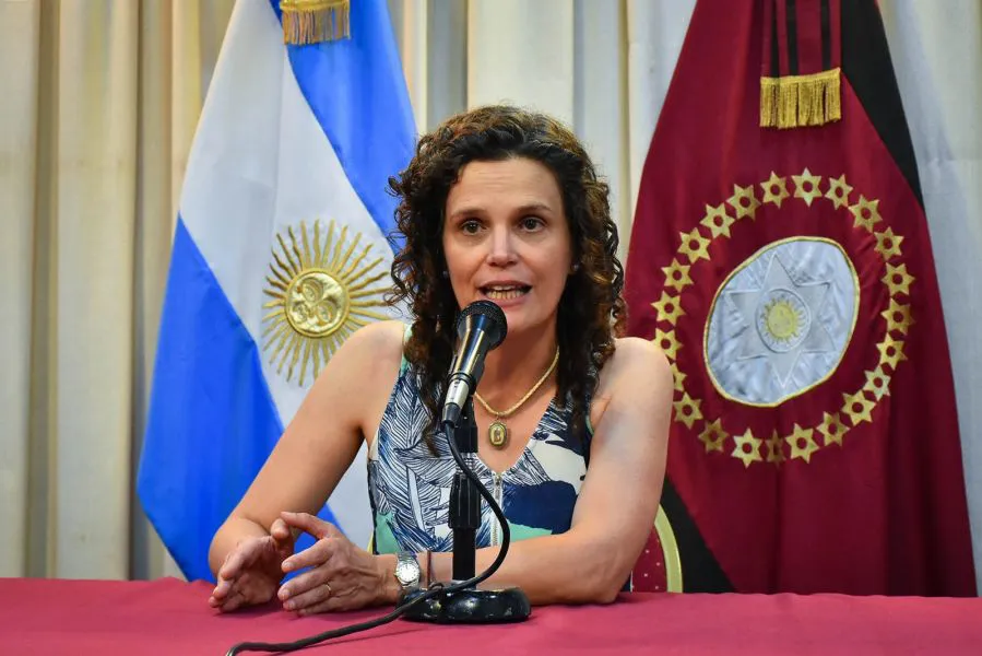 cristina_fiore_ministerio