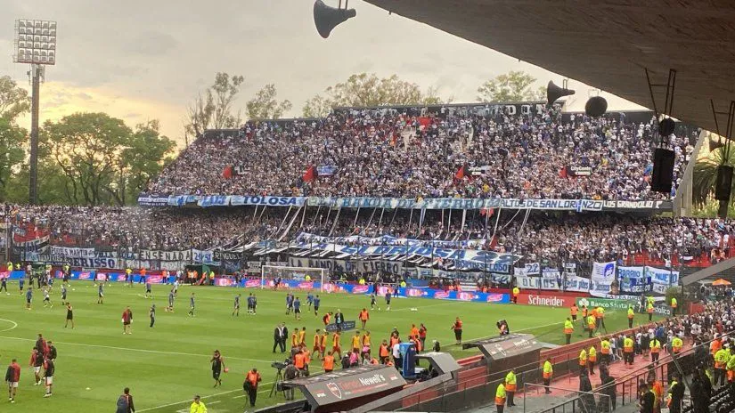 hinchas-gimnasiajpg