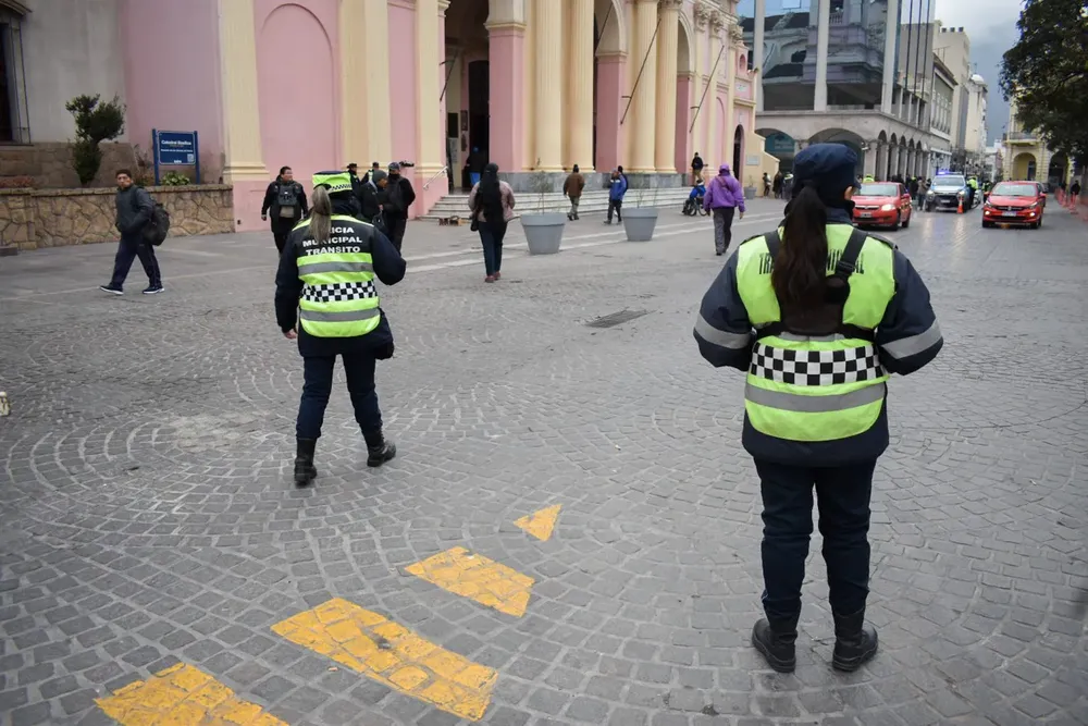 operativo-x-entronizacion-imagenes-del-milagro-5-1536x1025