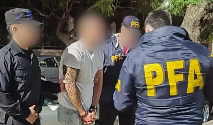 Captura de pantalla 2025-05-13 203212