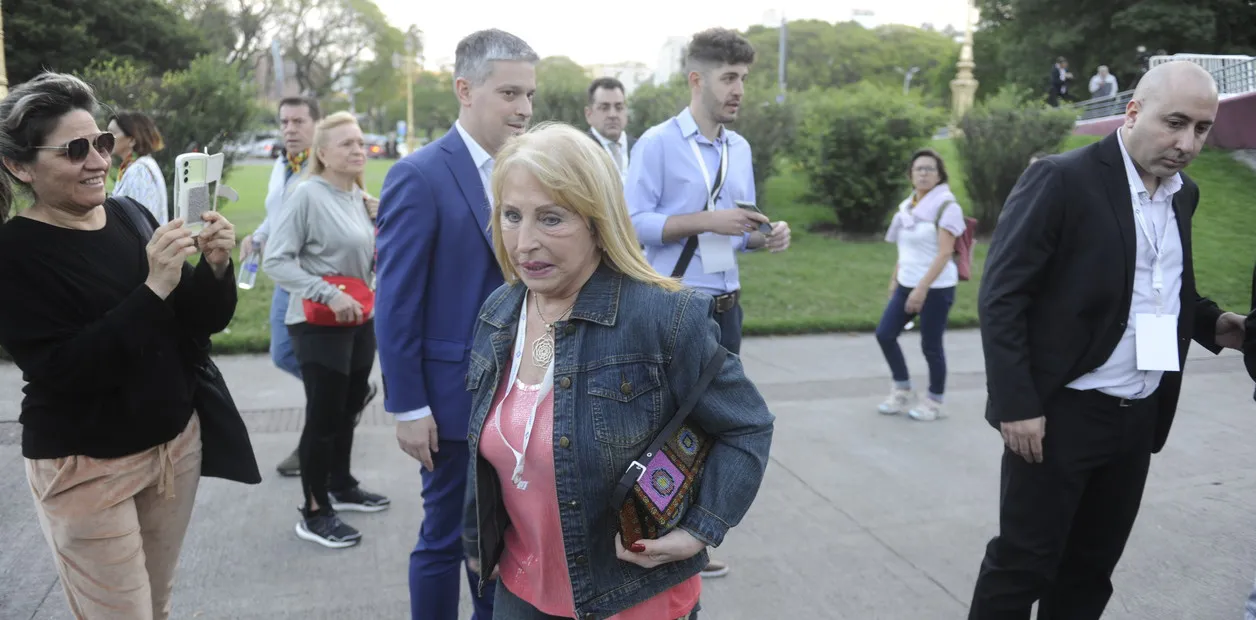 LMZUGL7Sn_1256x620__1