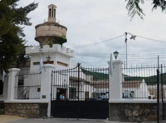 WhatsApp Image 2025-11-12 at 19.25.08