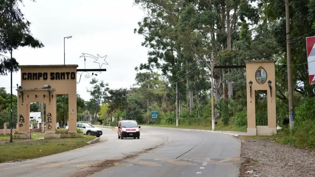 42622610184_0dc7b86965_h-1024x576