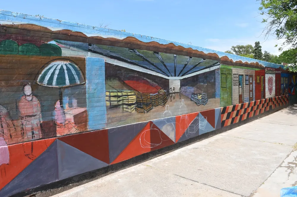 mural-avenida-san-martin-2-scaled