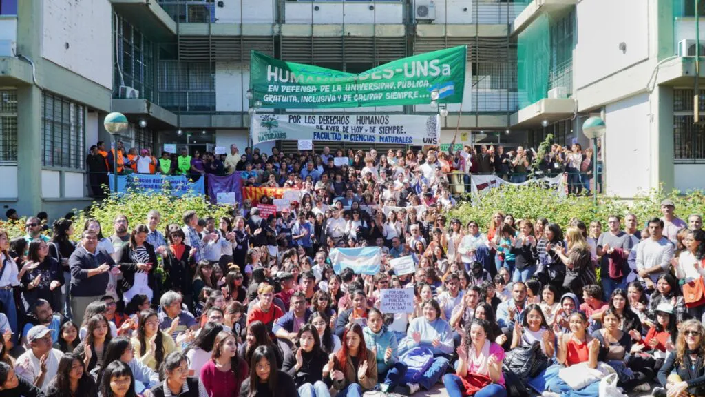 DSC00395-01-1024x576