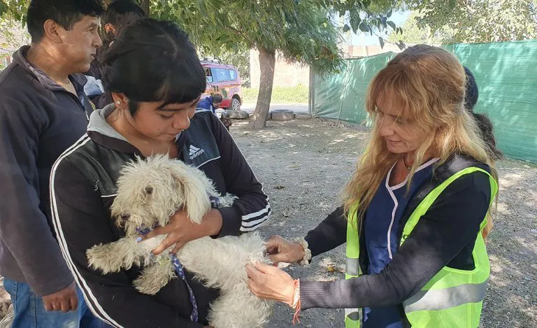 vacunacion-en-circulo-iv-13-768x469