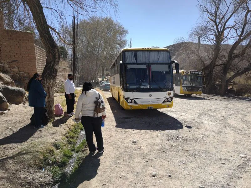 80820-cachi-la-amt-planifico-refuerzos-de-colectivos-por-el-carnaval-de-antanio