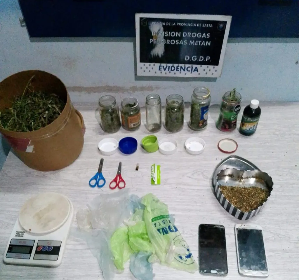 Imagen-de-WhatsApp-2024-04-23-a-las-22.20.18_ec0f1dec-1024x960