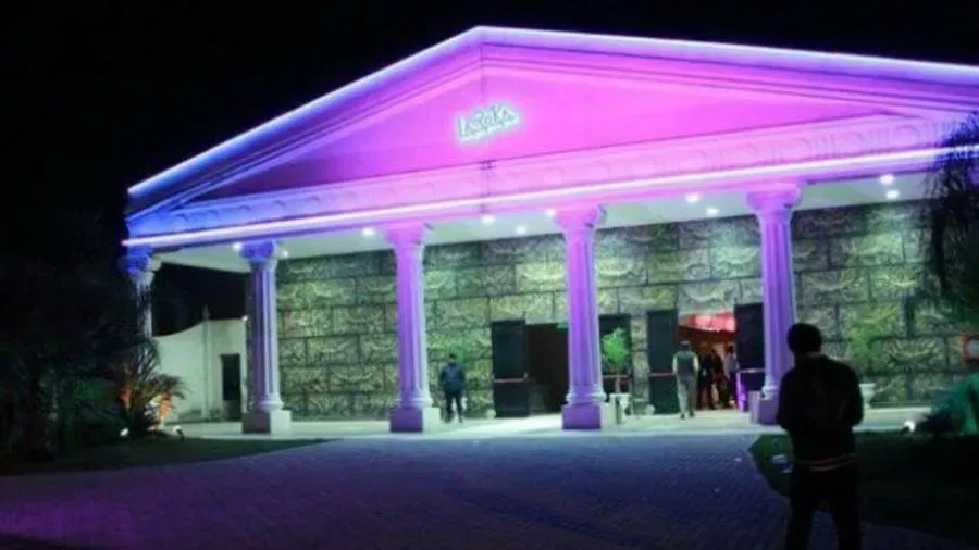 multimedia.normal.ba32a8ad5bae68d2.6c61726f6b615f6e6f726d616c2e6a7067