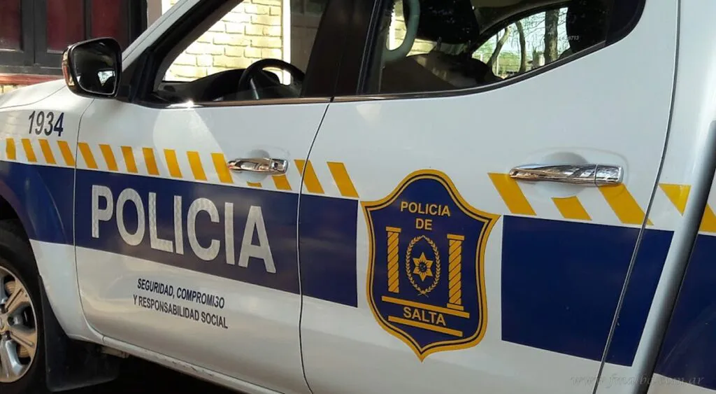 MOVIL-POLICIAL