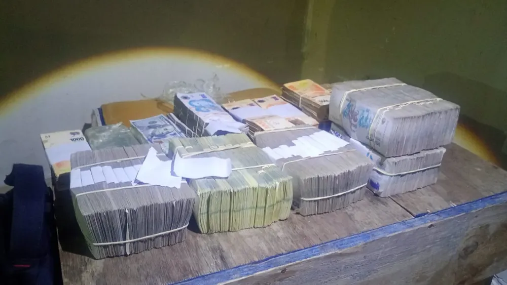 unicroh.dinero-1536x864