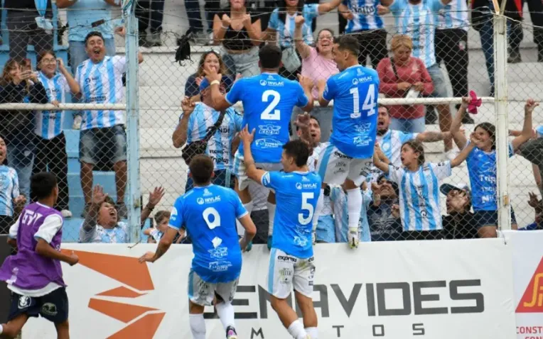 Captura de pantalla 2024-10-26 220121