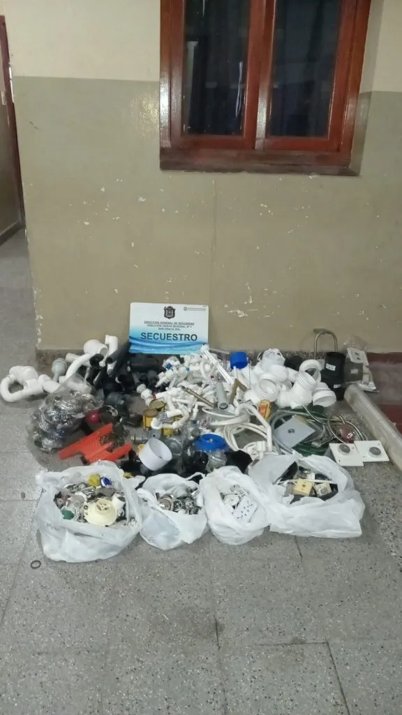 WhatsApp-Image-2025-08-20-at-3.23.12-AM-576x1024