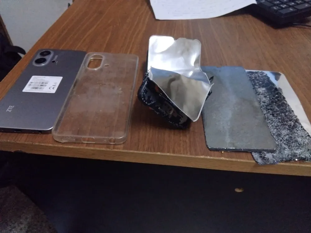 celular.telefono.dano_