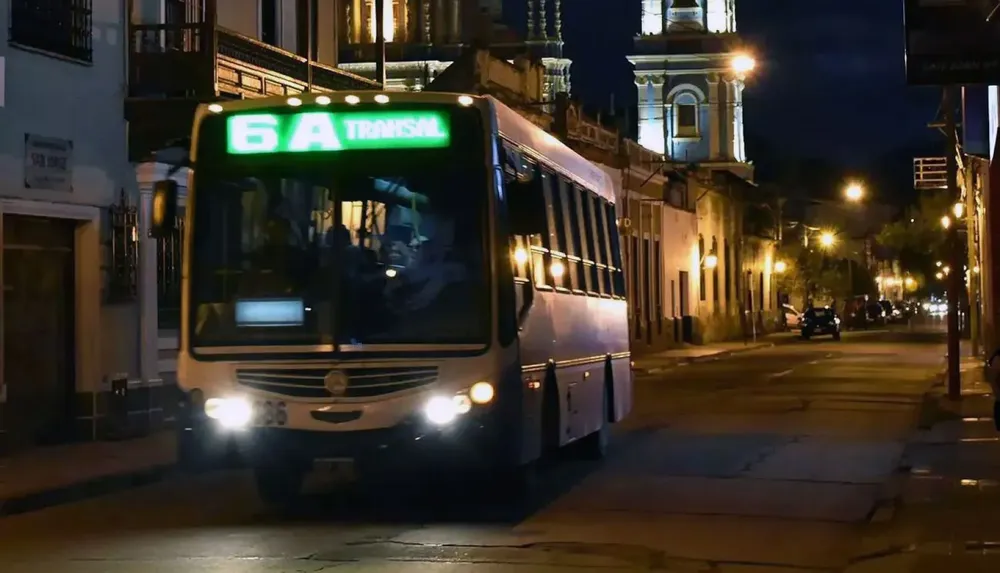 62916-por-paro-de-la-uta-maniana-no-habra-servicio-nocturno-de-colectivos
