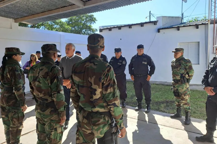 89358-destacaron-el-trabajo-de-la-policia-rural-y-ambiental-en-anta