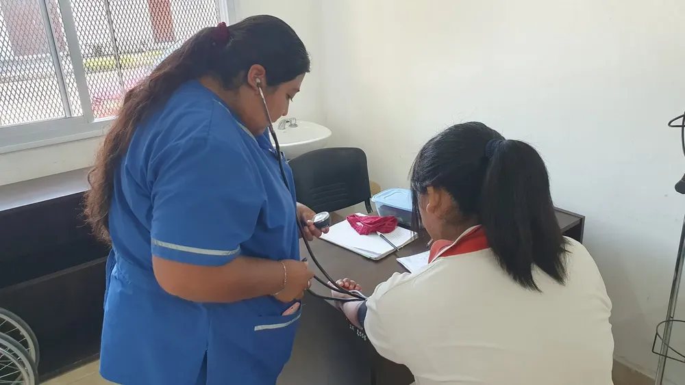 volviendo-a-clases-atencion-a-2048x1152