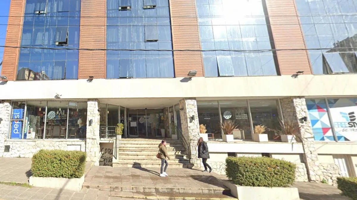 b3b7f698-4214-4b1d-9a19-1f27a158a627_16-9-discover-aspect-ratio_default_0