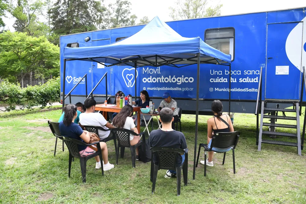 movil-odontologico-unsa-4-scaled