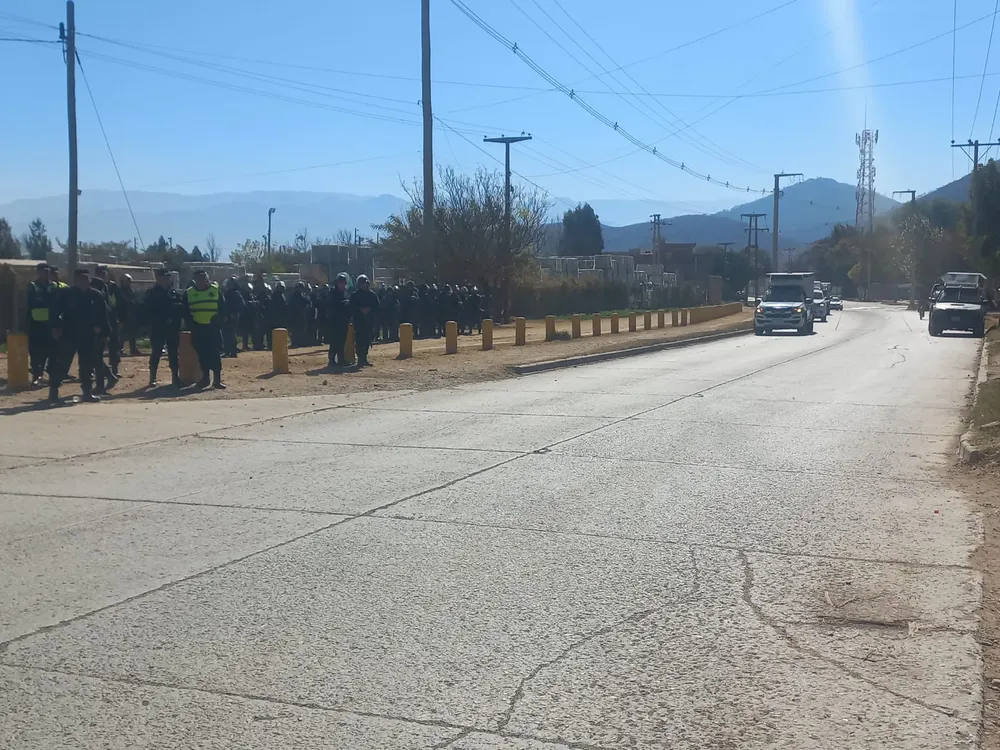 2042c100-3d81-4f43-868a-8584beee4415