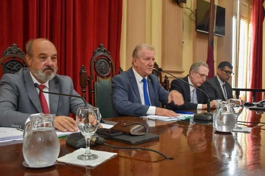 Screenshot_20231207_195254_Chrome