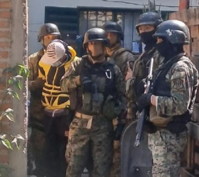 Captura de pantalla 2024-08-29 183347