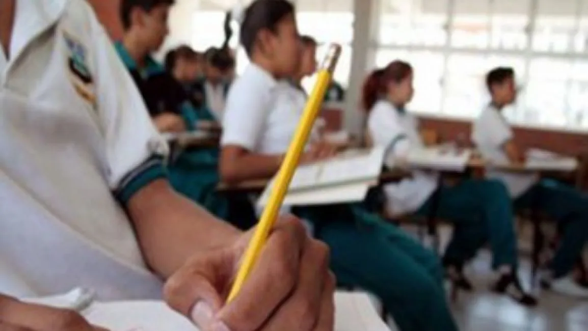 49618-familias-aportan-casi-3-mil-para-subsidiar-colegios-privados