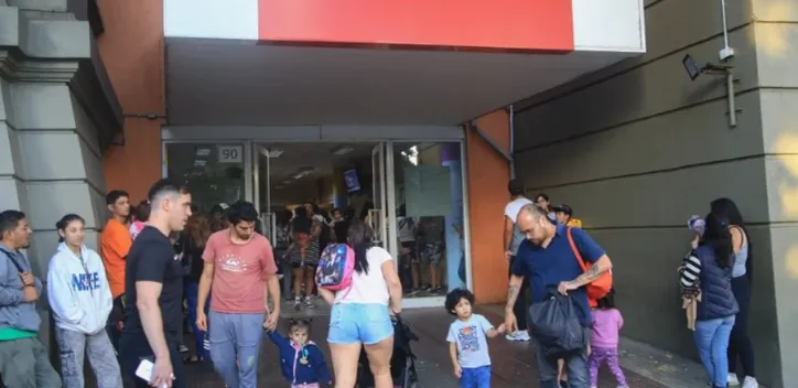 Captura de pantalla 2025-03-27 025414