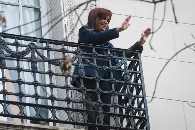 Captura de pantalla_18-6-2025_15167_www.infobae.com