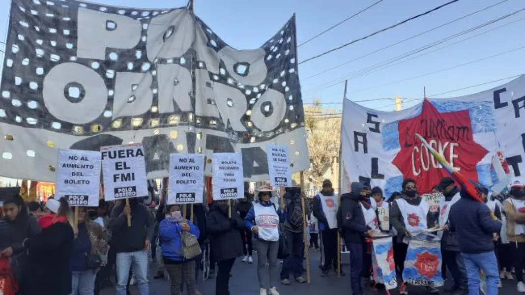 72493-piqueteros-cortaran-salta-por-reclamos-sociales-y-se-espera-un-caos-en-el-centro