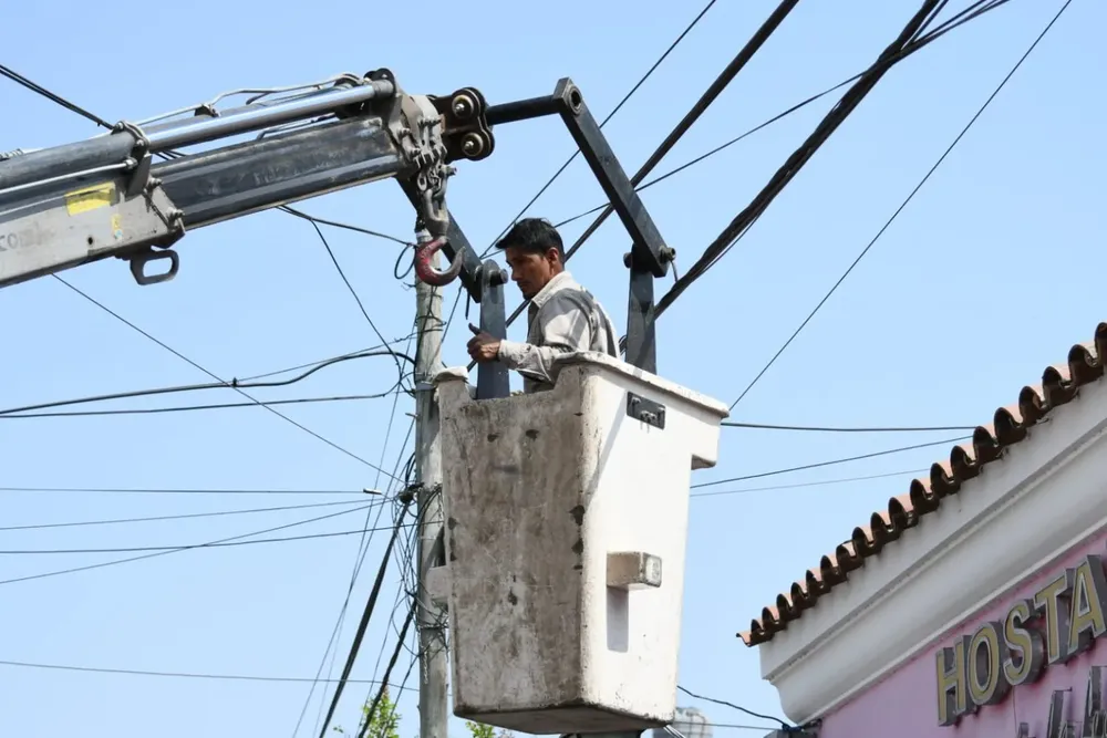 retiro-cables-en-desuso-5-1536x1024