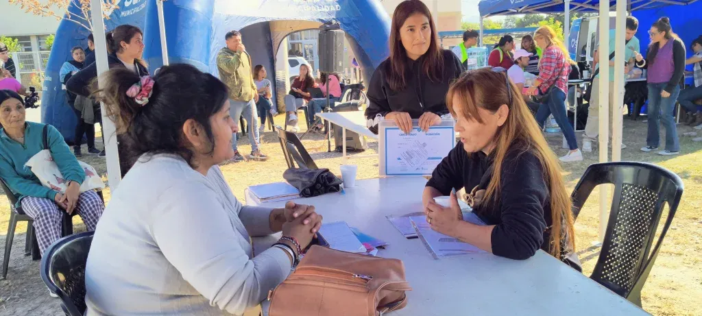 cerca-tuyo-en-mayo-3-1024x461