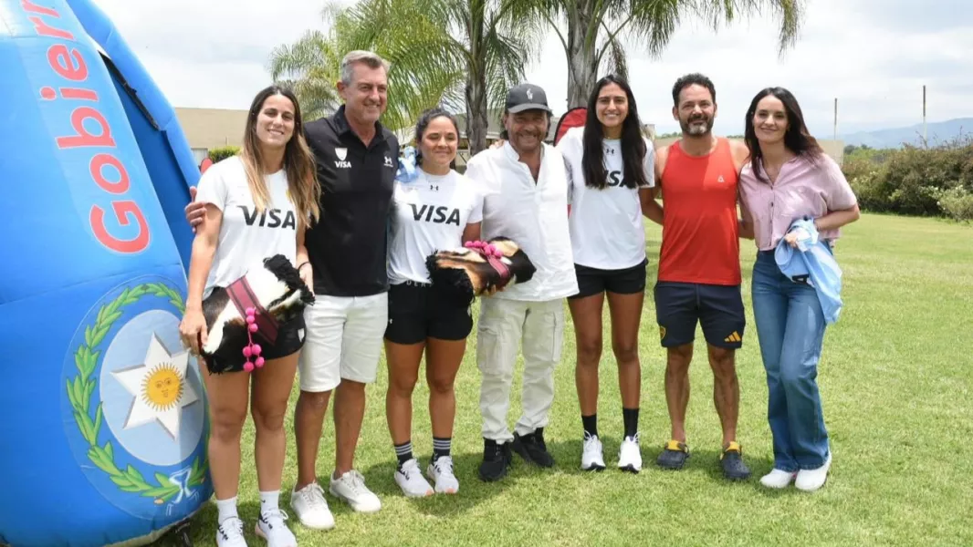 15702-las-leonas-ya-estan-en-salta-para-su-pretemporada-20250119210439