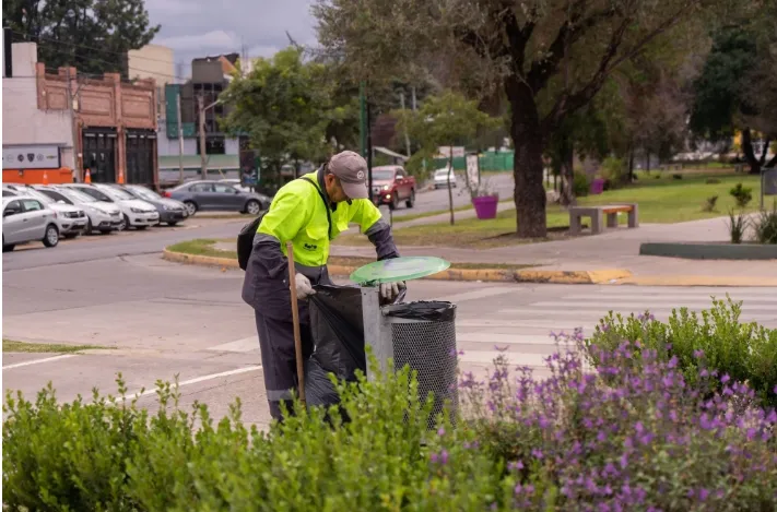 Captura de pantalla_19-6-2025_14518_prensa.municipalidadsalta.gob.ar