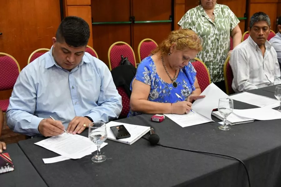 79317-los-gremios-rechazaron-la-propuesta-salarial-del-gobierno