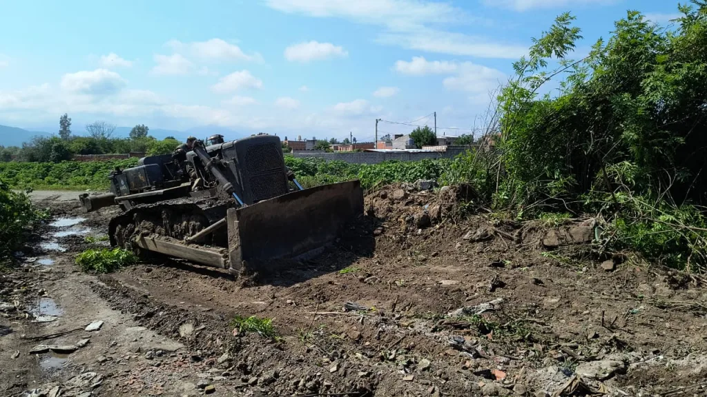 limpieza-acceso-canal-velarde-1-1024x576