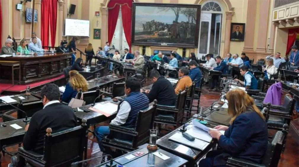 1010x567_diputados-saltenos-499730-081433