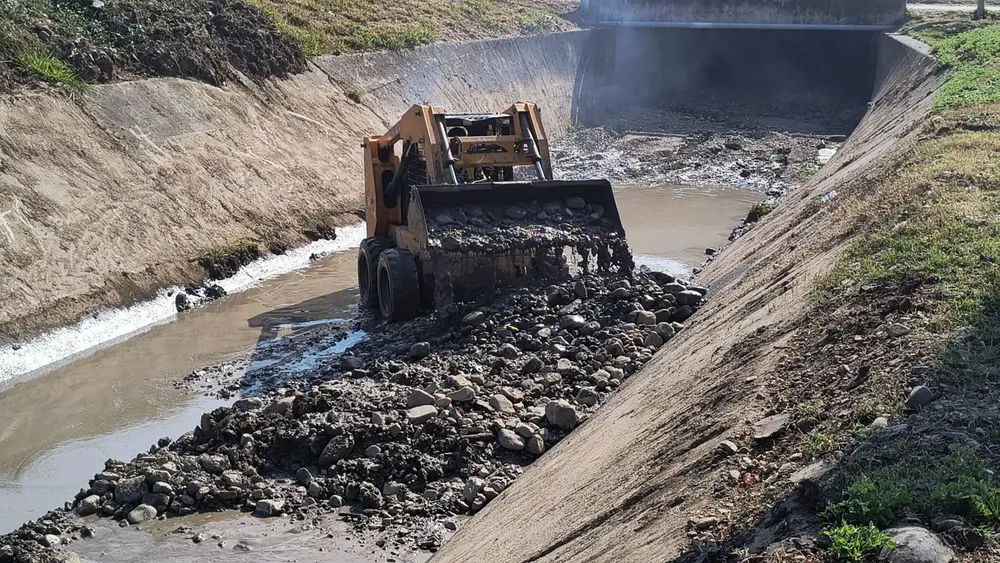 limpieza-canal-huaico-5-1536x864