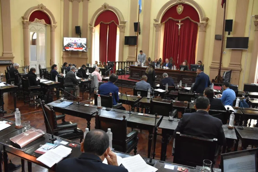84112-con-la-utlima-sesion-arrancan-los-cambios-en-el-senado-de-salta