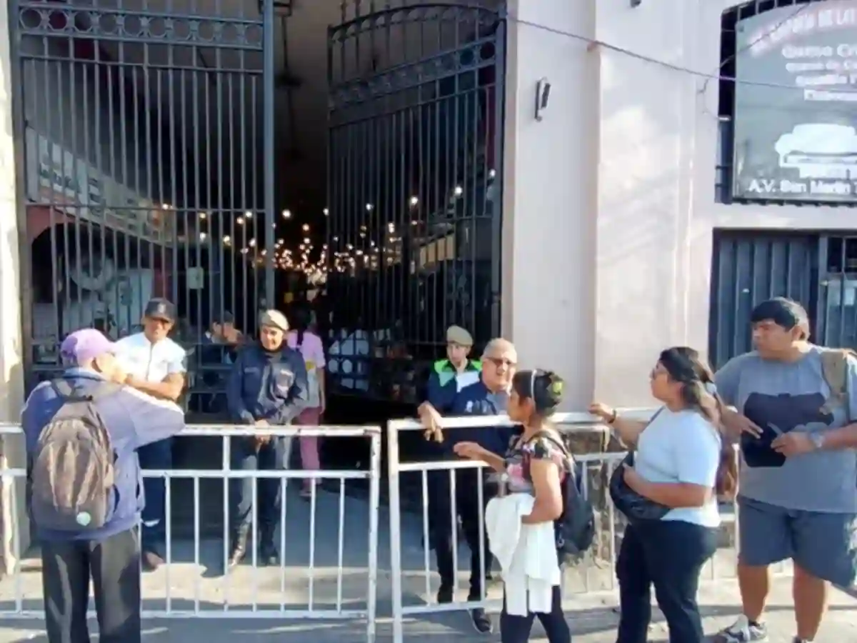 41853-mercado-san-miguel-en-el-sector-afectado-por-el-incendio-se-trabajara-a-cielo-abierto