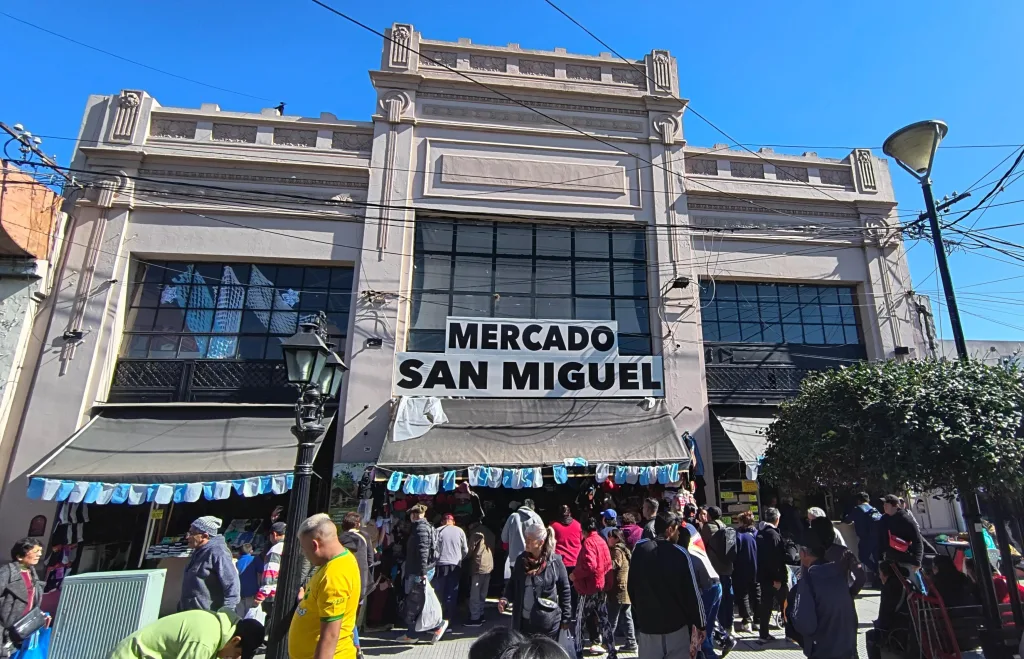 mercado-san-miguel-peatonal-2-1024x659