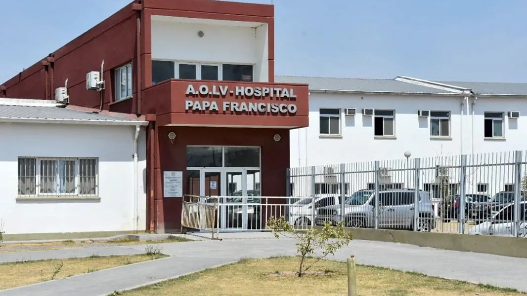 73588-mas-de-14-mil-saltenios-con-covid-19-fueron-asistidos-en-el-hospital-papa-francisco